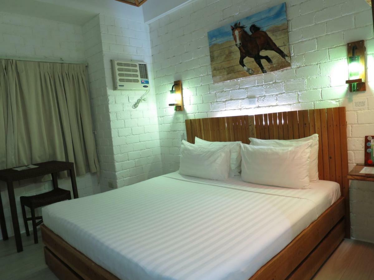 Serviced Apartments By Eco Hotel Bohol Panglao Extérieur photo